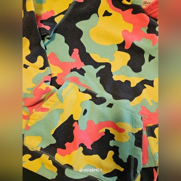 3/15$ Bundle Deal Tek Gear Girls Hoodie - Picture 3 of 4